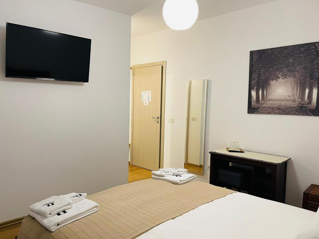 D' Magic Hotel Brosteni Ngoại thất bức ảnh